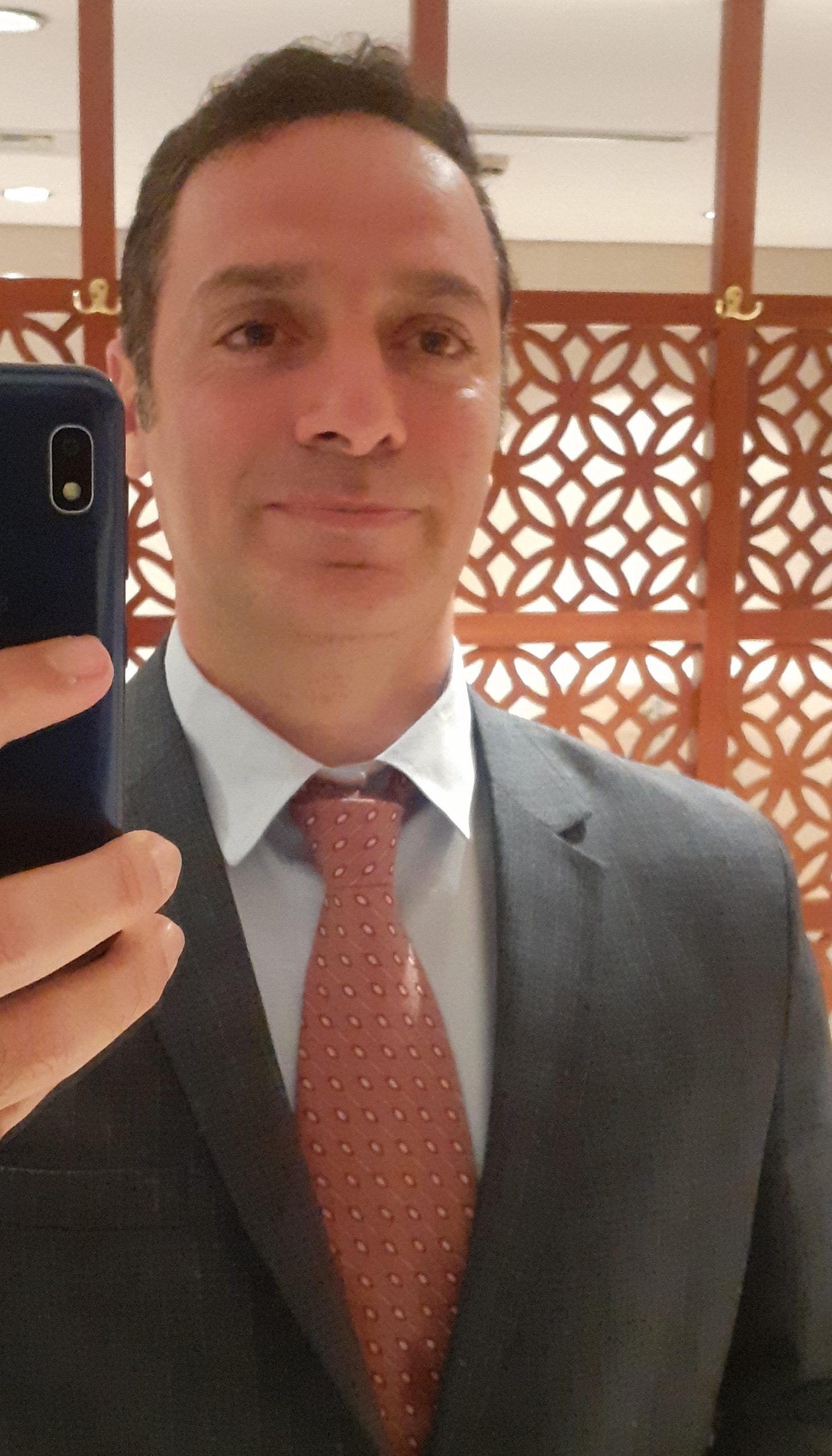 یوسف علوی تجربیات